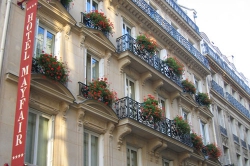 ���� ����� Mayfair 4*