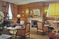 ���� ����� Mayfair 4*