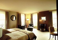 ���� ����� Renaissance Paris Vendome Hotel 4*