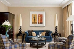 ���� ����� Warwick Champs-Elysees 4*