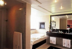 ���� ����� Warwick Champs-Elysees 4*