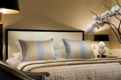 ���� ����� Warwick Champs-Elysees 4*