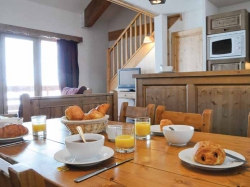 ���� ����� Les Hauts De Comborciere 4*