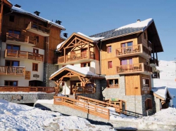 ���� ����� Les Hauts De Comborciere 4*