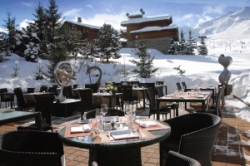 ���� ����� Du Pralong 4*