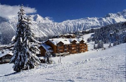 ���� ����� Hotel Des 3 Vallees 4*