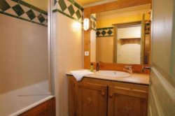 ���� ����� Montana 4*