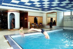 ���� ����� Christiania 4*