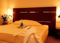 ���� ����� Assenzio 4*