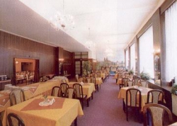 ���� ����� Central 3*