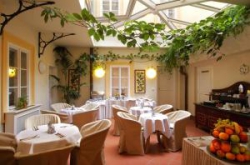 ���� ����� Constans 3*