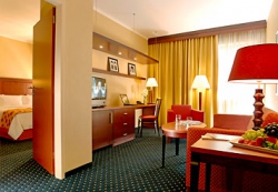 ���� ����� Courtyard by Marriott Flora area 4*