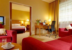 ���� ����� Courtyard By Marriott Prague Airport 4*