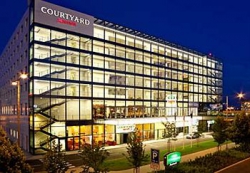 ���� ����� Courtyard By Marriott Prague Airport 4*