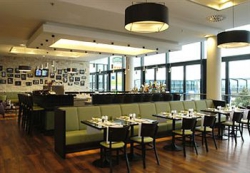 ���� ����� Courtyard By Marriott Prague Airport 4*