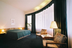 ���� ����� Harmony hotel Prague 4*