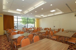 ���� ����� Iris Congress 4*