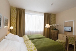 ���� ����� Iris Congress 4*