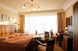 ���� ����� Majestic Plaza 4*