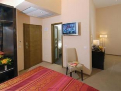 ���� ����� Manes 4*
