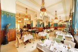 ���� ����� Pariz 5*