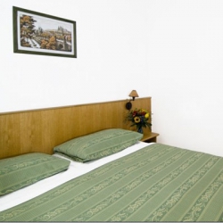 ���� ����� Residence Praga 1 4*