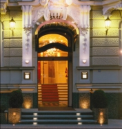 ���� ����� Riverside 5*