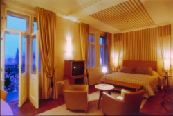 ���� ����� Riverside 5*