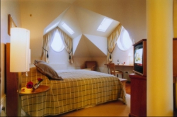 ���� ����� Riverside 5*