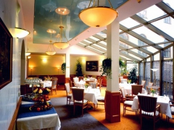 ���� ����� Seven Days 4*