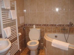 ���� ����� Susa 3*
