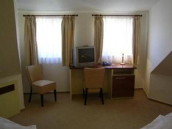 ���� ����� Victoria 3*