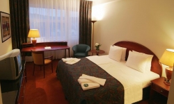 ���� ����� Rezidence Emmy 4*