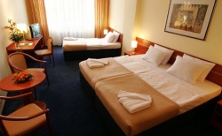 ���� ����� Rezidence Emmy 4*