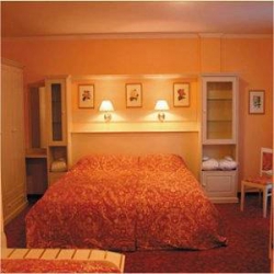 ���� ����� Aura Palace 4*
