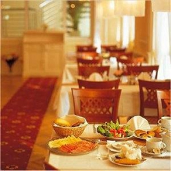 ���� ����� Aura Palace 4*