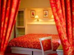 ���� ����� Aura Palace 4*
