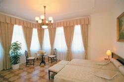 ���� ����� Bristol Livia 5*