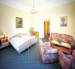 ���� ����� Bristol Villa Tereza 4*