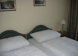 ���� ����� Central 4*