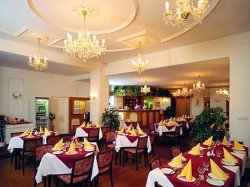 ���� ����� Esplanade 3*