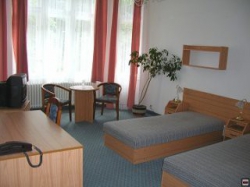 ���� ����� VLU Chopin Villa 2*
