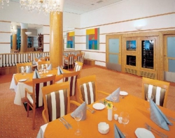 ���� ����� Cristal Palace 4*
