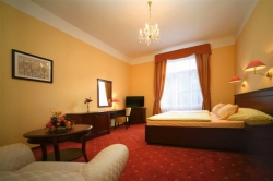 ���� ����� Radium Palace 4*