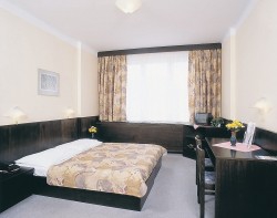 ���� ����� Bellevue -Tlapak 4*