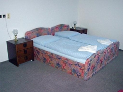 ���� ����� Zamecek 3*