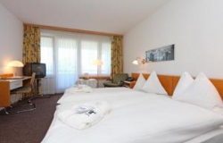 ���� ����� Zur Therme (ex.Kurhotel) 4*