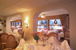 ���� ����� Bernerhof Gstaad 4*