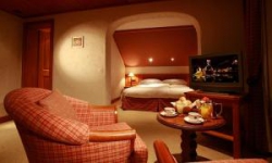 ���� ����� Olden 4*
