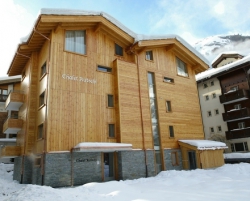���� ����� Chalet Rutschi 5*